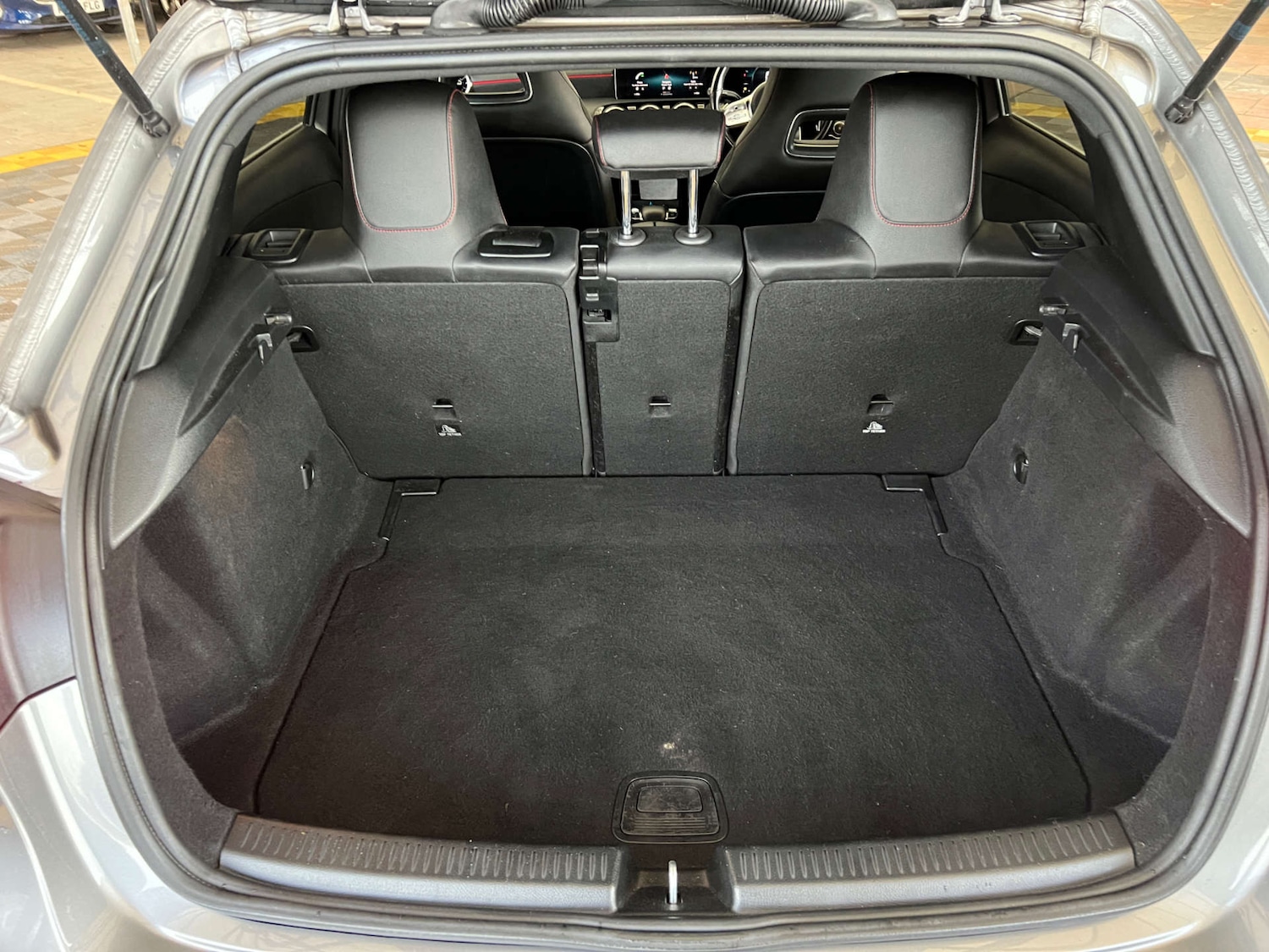 Used Mercedes-Benz A-Class 2019 for sale - 76604242: Photo 30