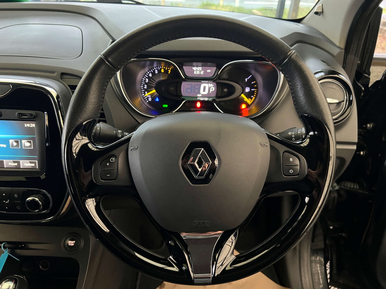 Used Renault Captur 2015 for sale - 77038516: Photo 13