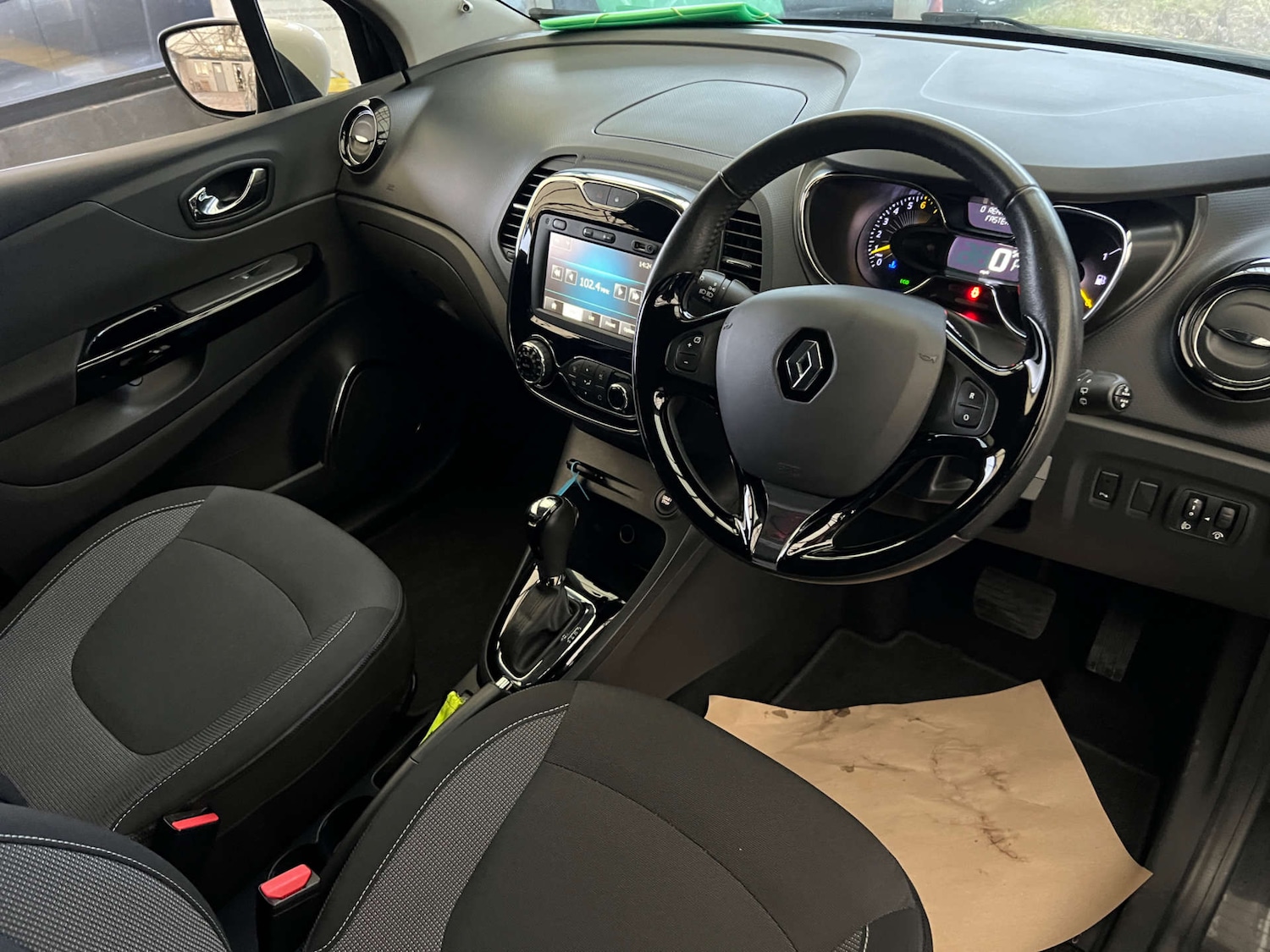 Used Renault Captur 2015 for sale - 77038516: Photo 15