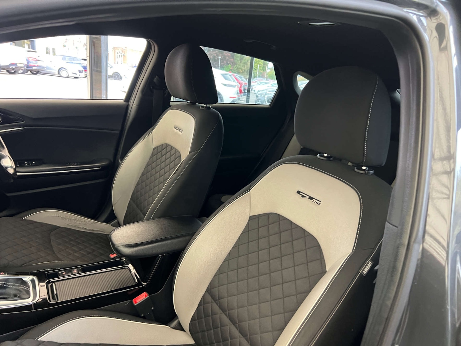 Used Kia Pro Ceed 2019 for sale - 76642950: Photo 25