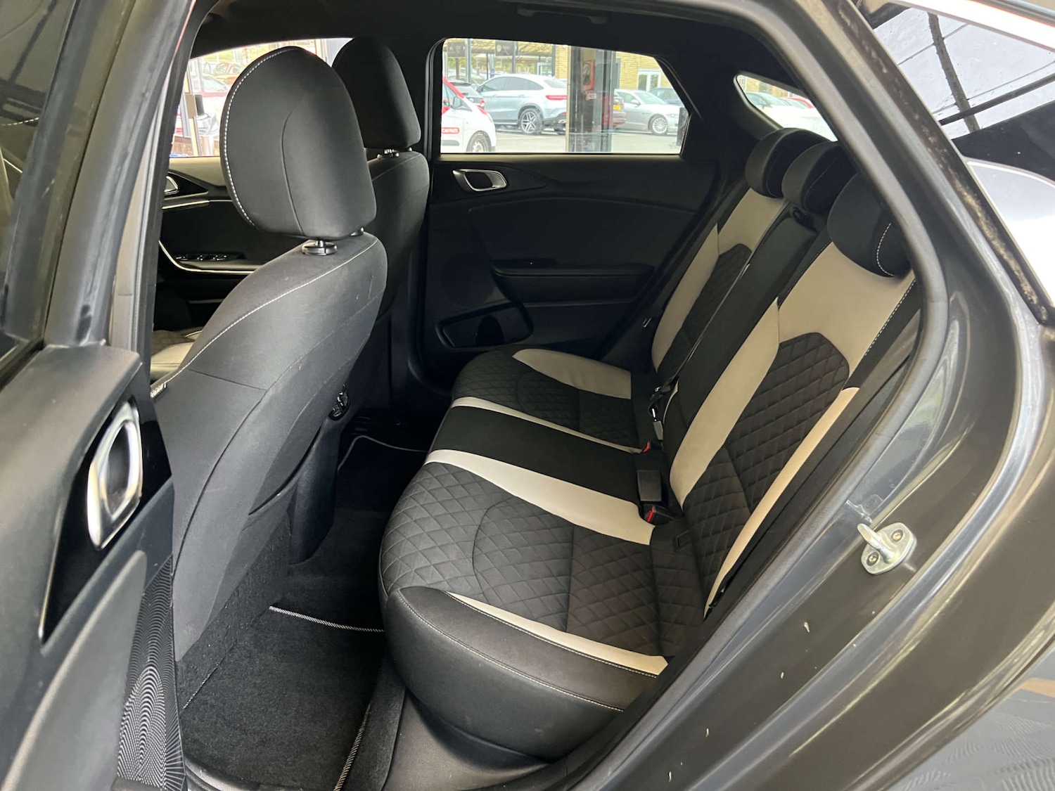 Used Kia Pro Ceed 2019 for sale - 76642950: Photo 28