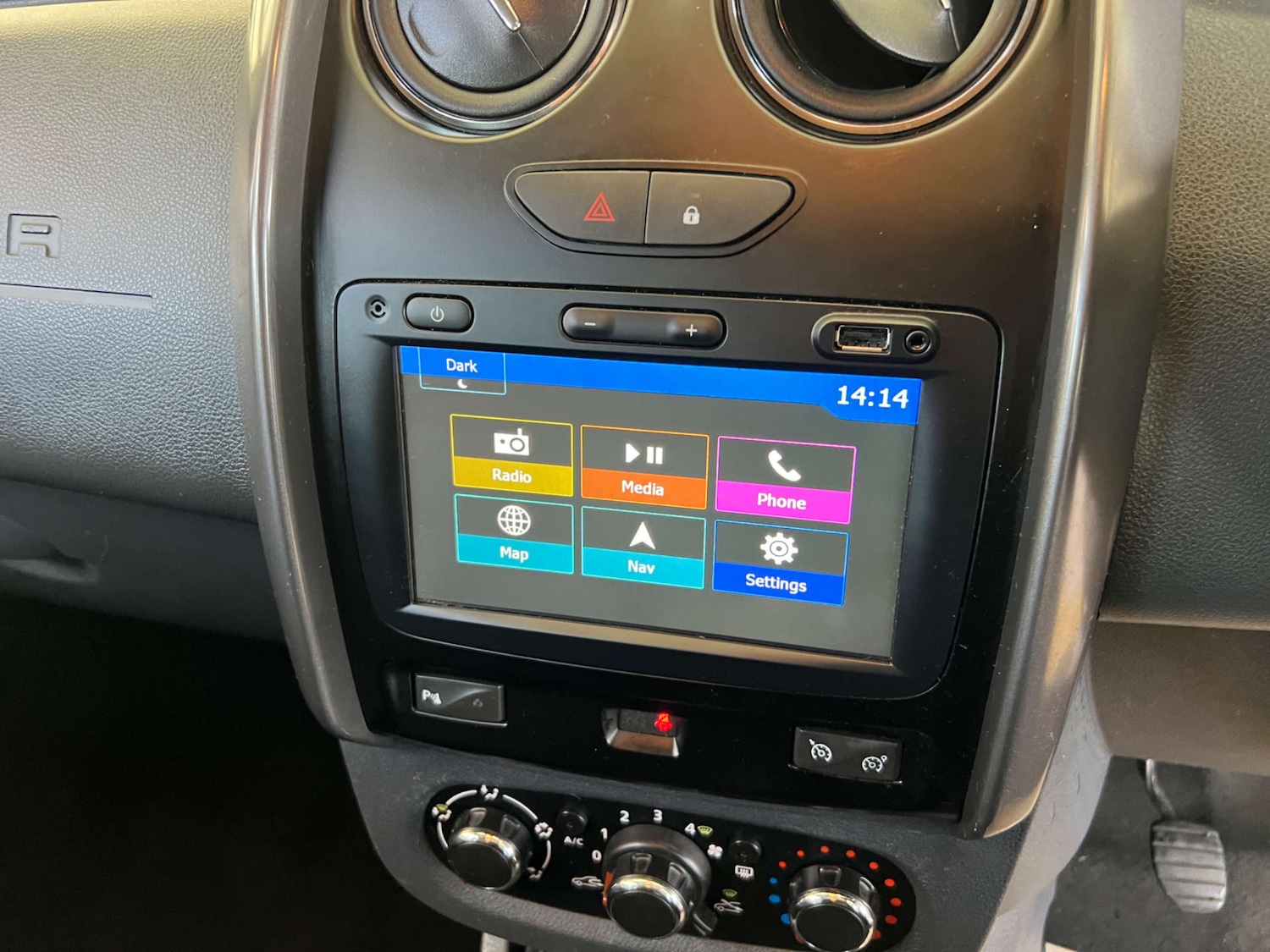 Used Dacia Duster 2016 for sale - 76591661: Photo 18