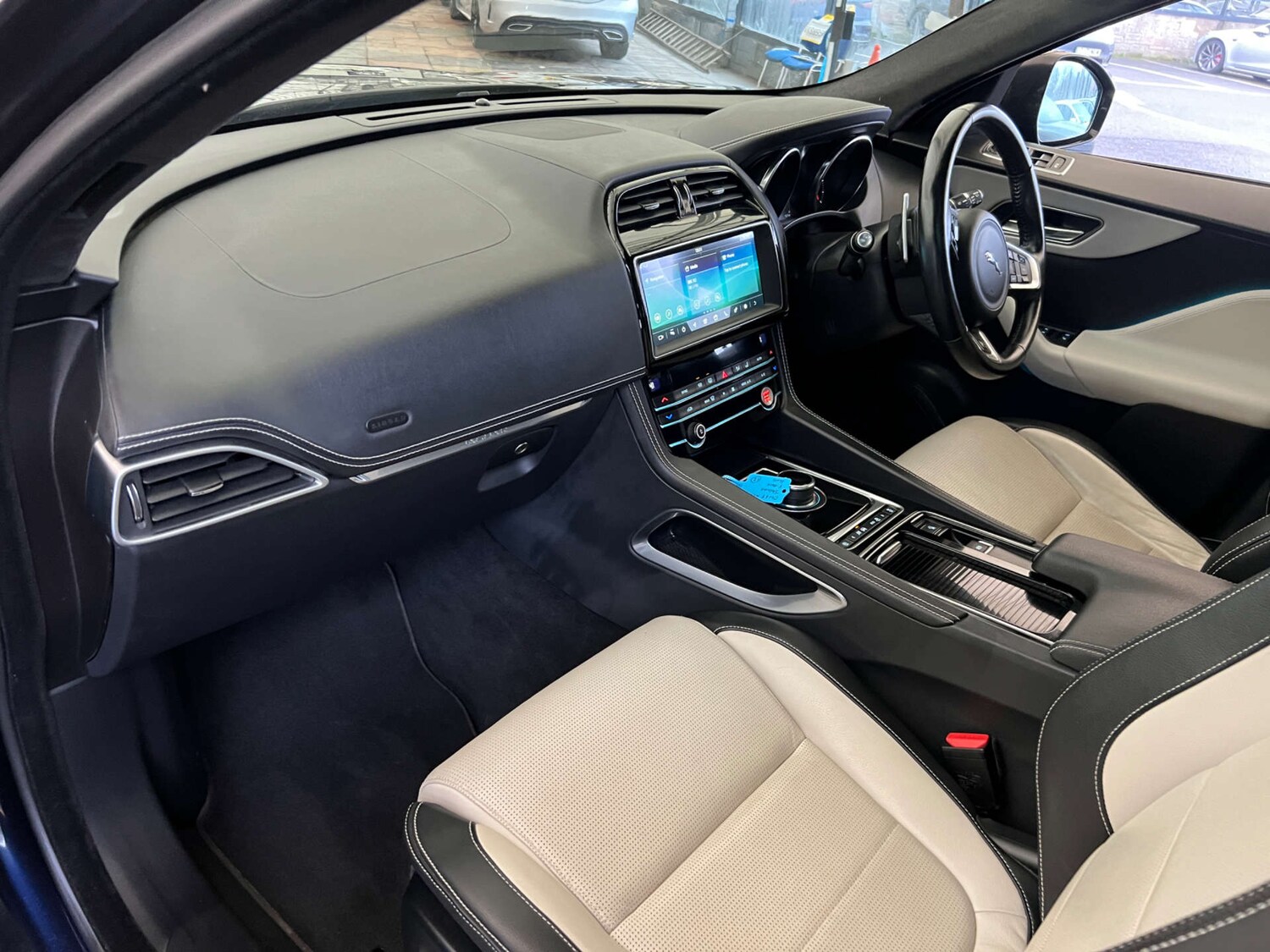 Used Jaguar F-Pace 2019 for sale - 78225931: Photo 26