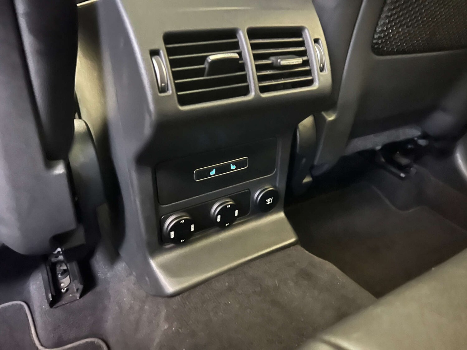 Used Jaguar F-Pace 2019 for sale - 78225931: Photo 32