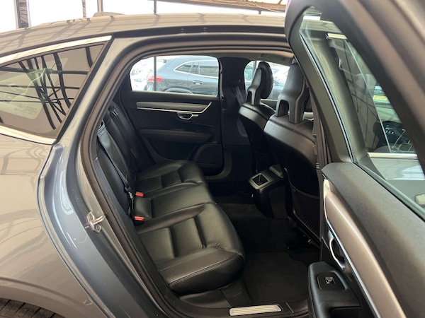 Used Volvo S90 2018 for sale - 76252732: Photo 28