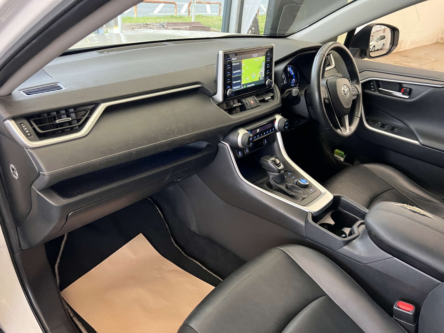 Used Toyota RAV4 2021 for sale - 76277694: Photo 26