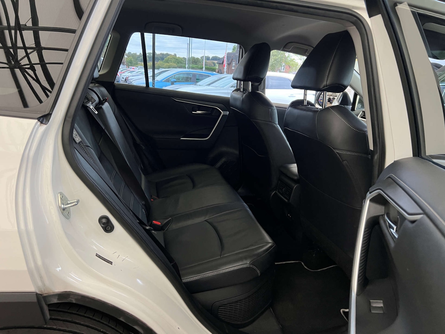 Used Toyota RAV4 2021 for sale - 76277694: Photo 27