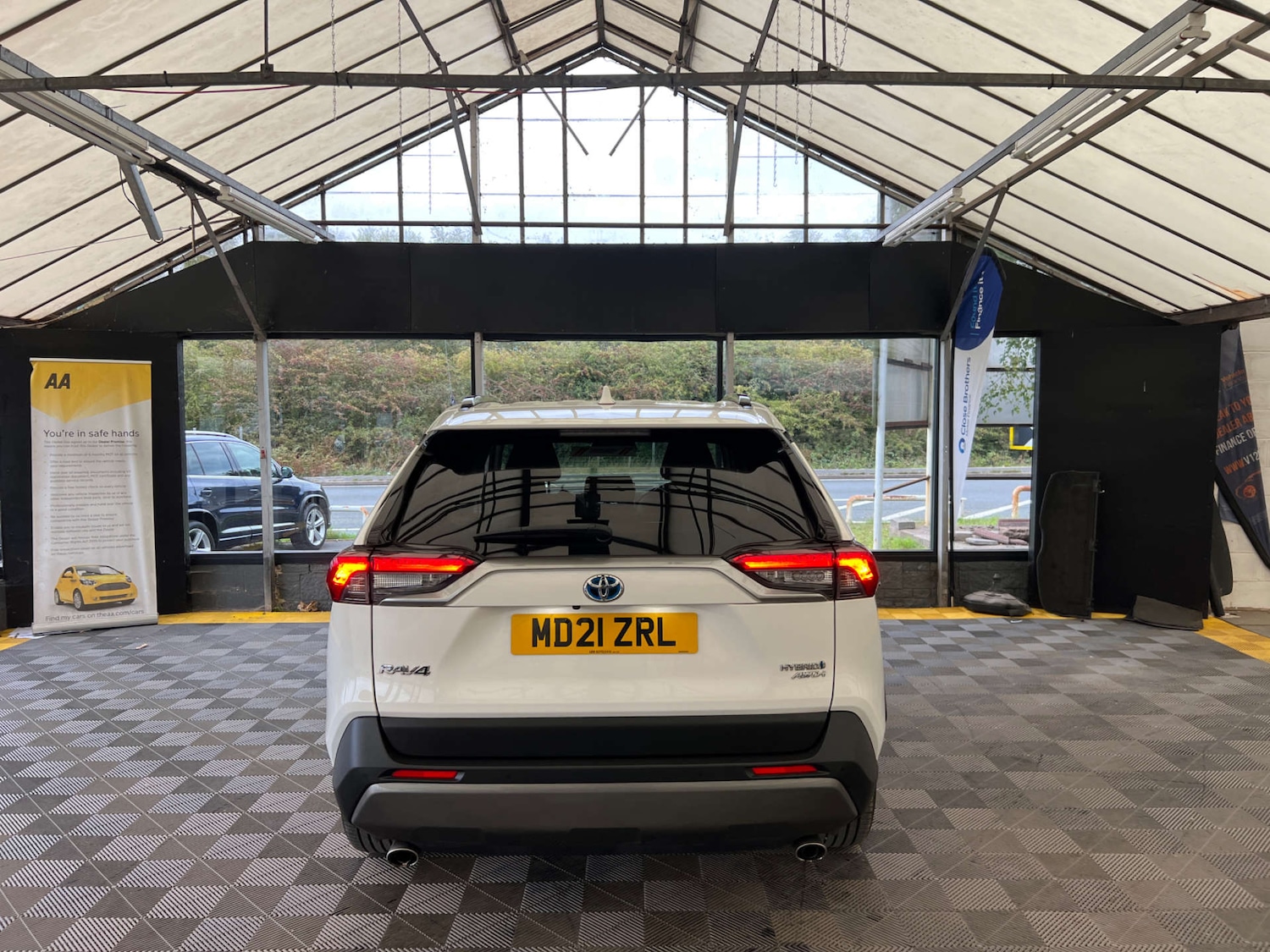 Used Toyota RAV4 2021 for sale - 76277694: Photo 6