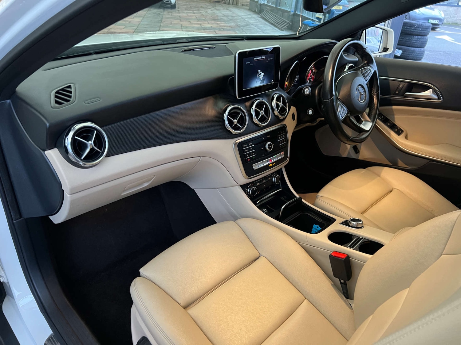Used Mercedes-Benz GLA 2018 for sale - 77038518: Photo 24