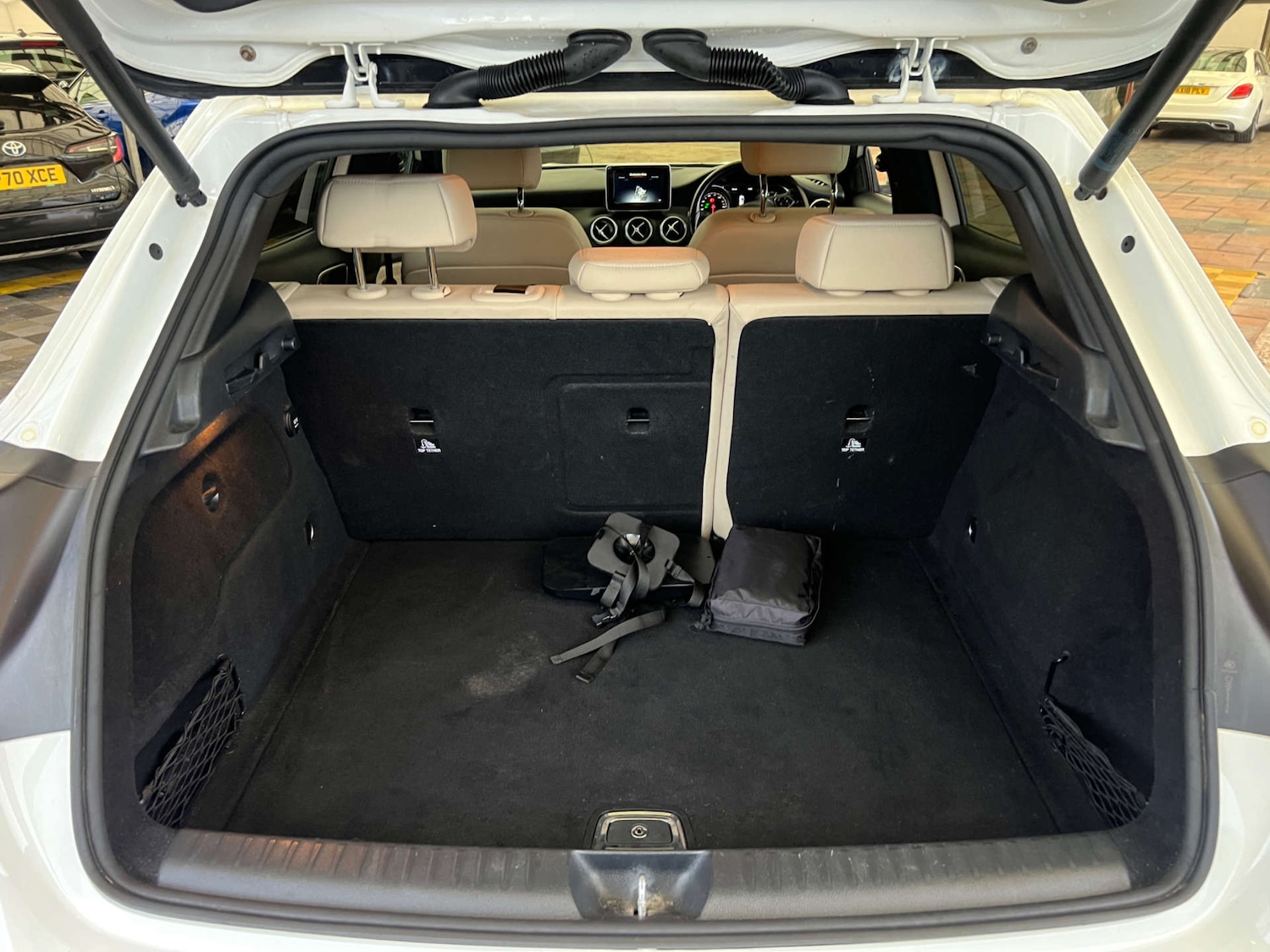 Used Mercedes-Benz GLA 2018 for sale - 77038518: Photo 27