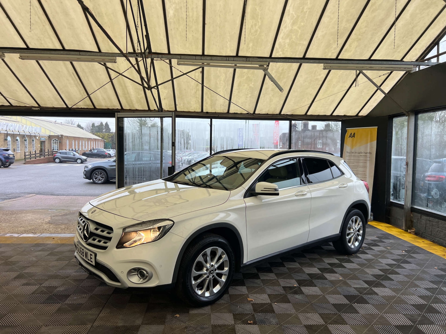 Used Mercedes-Benz GLA 2018 for sale - 77038518: Photo 5