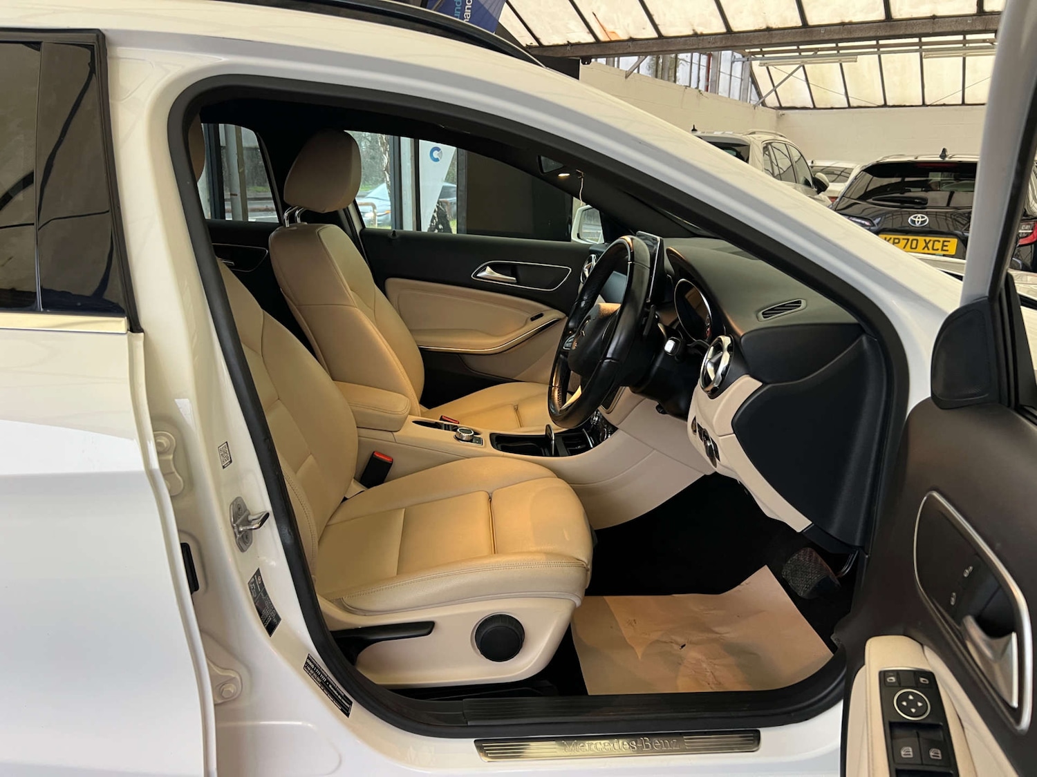 Used Mercedes-Benz GLA 2018 for sale - 77038518: Photo 9