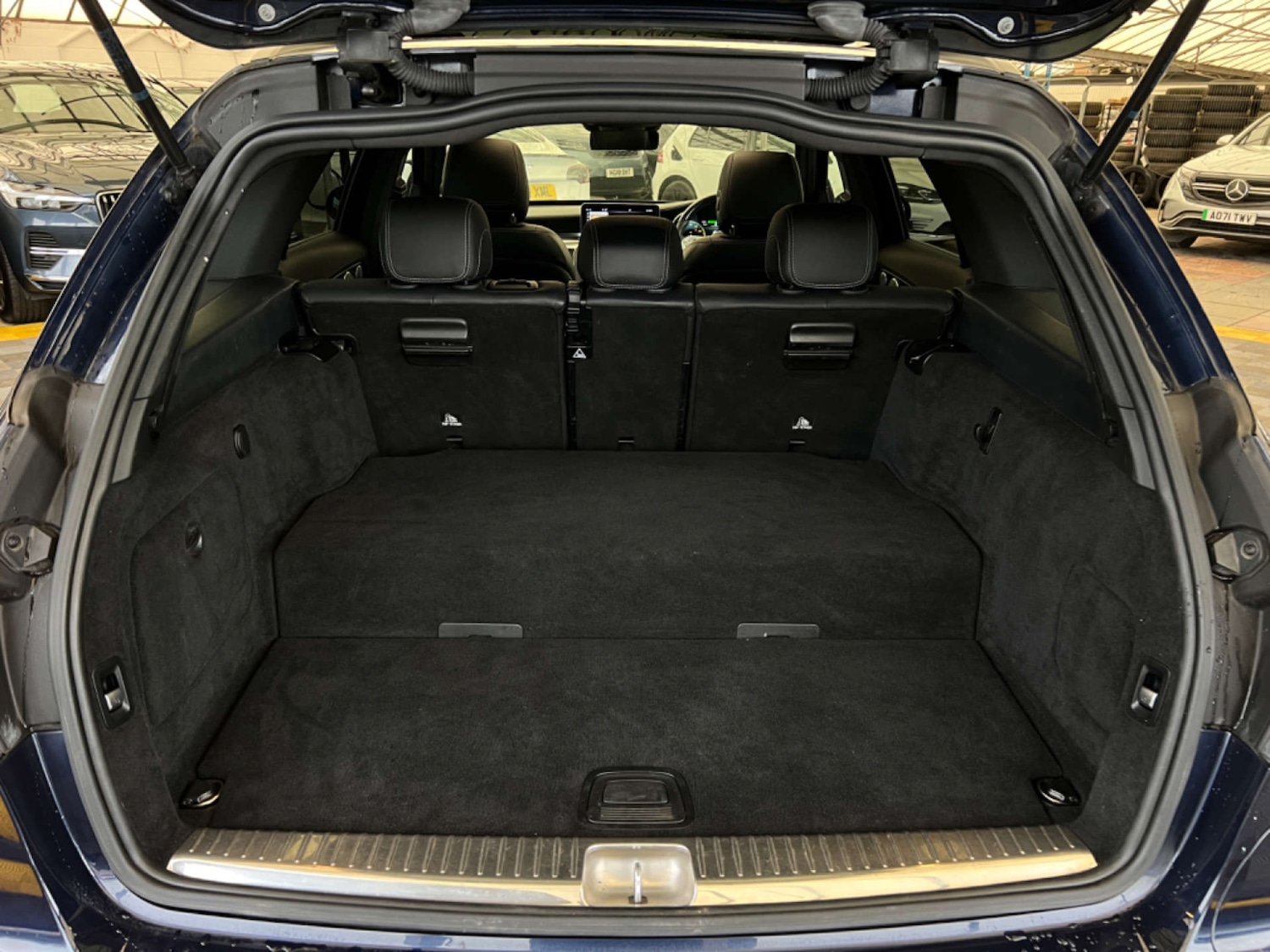 Used Mercedes-Benz C Class 2021 for sale - 77262754: Photo 42