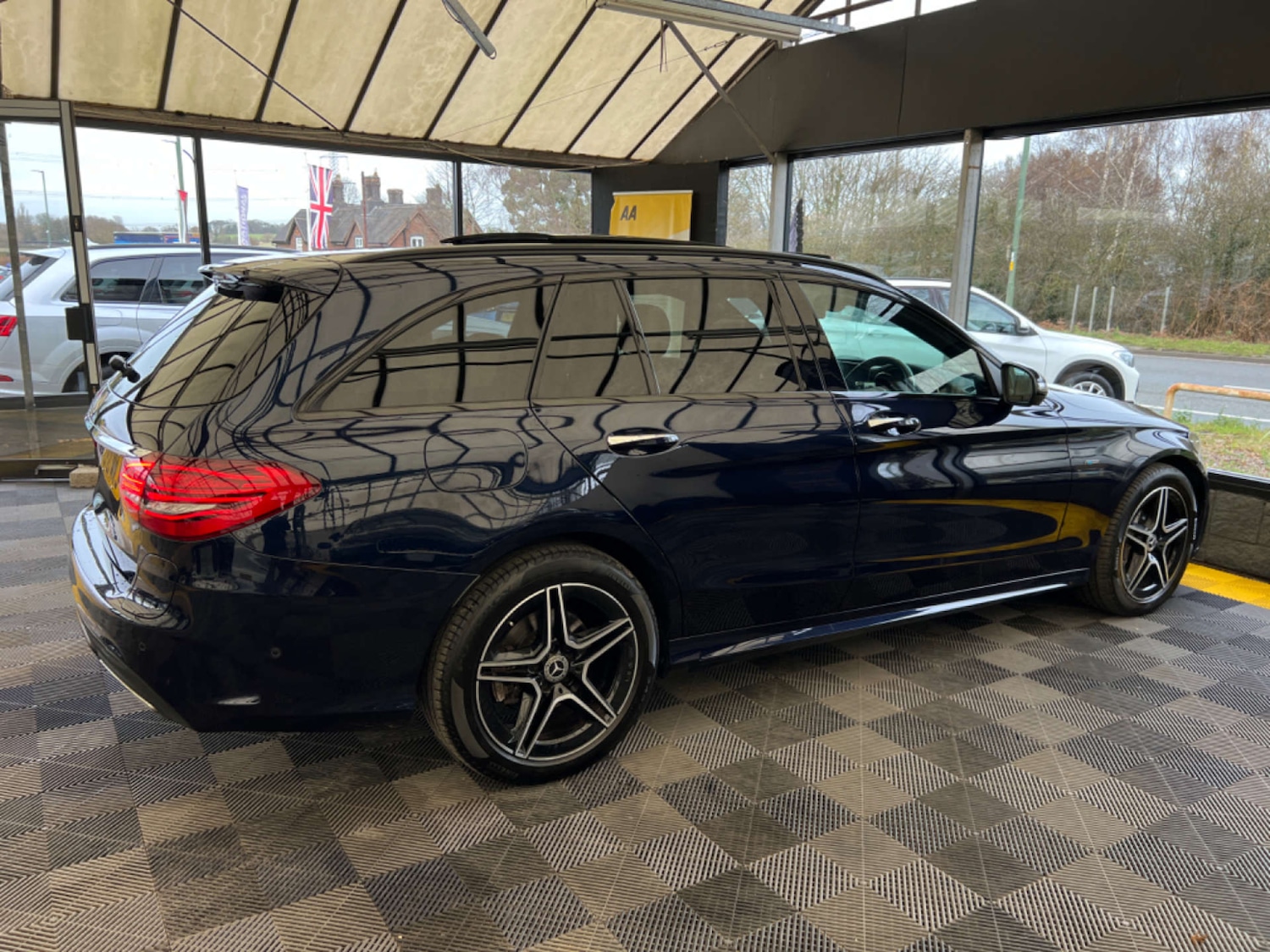 Used Mercedes-Benz C Class 2021 for sale - 77262754: Photo 9