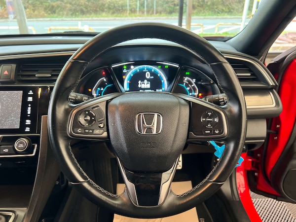 Used Honda Civic 2017 for sale - 76311255: Photo 12