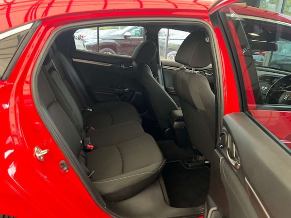 Used Honda Civic 2017 for sale - 76311255: Photo 26
