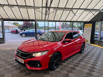 Used Honda Civic 2017 for sale - 76311255: Photo 3