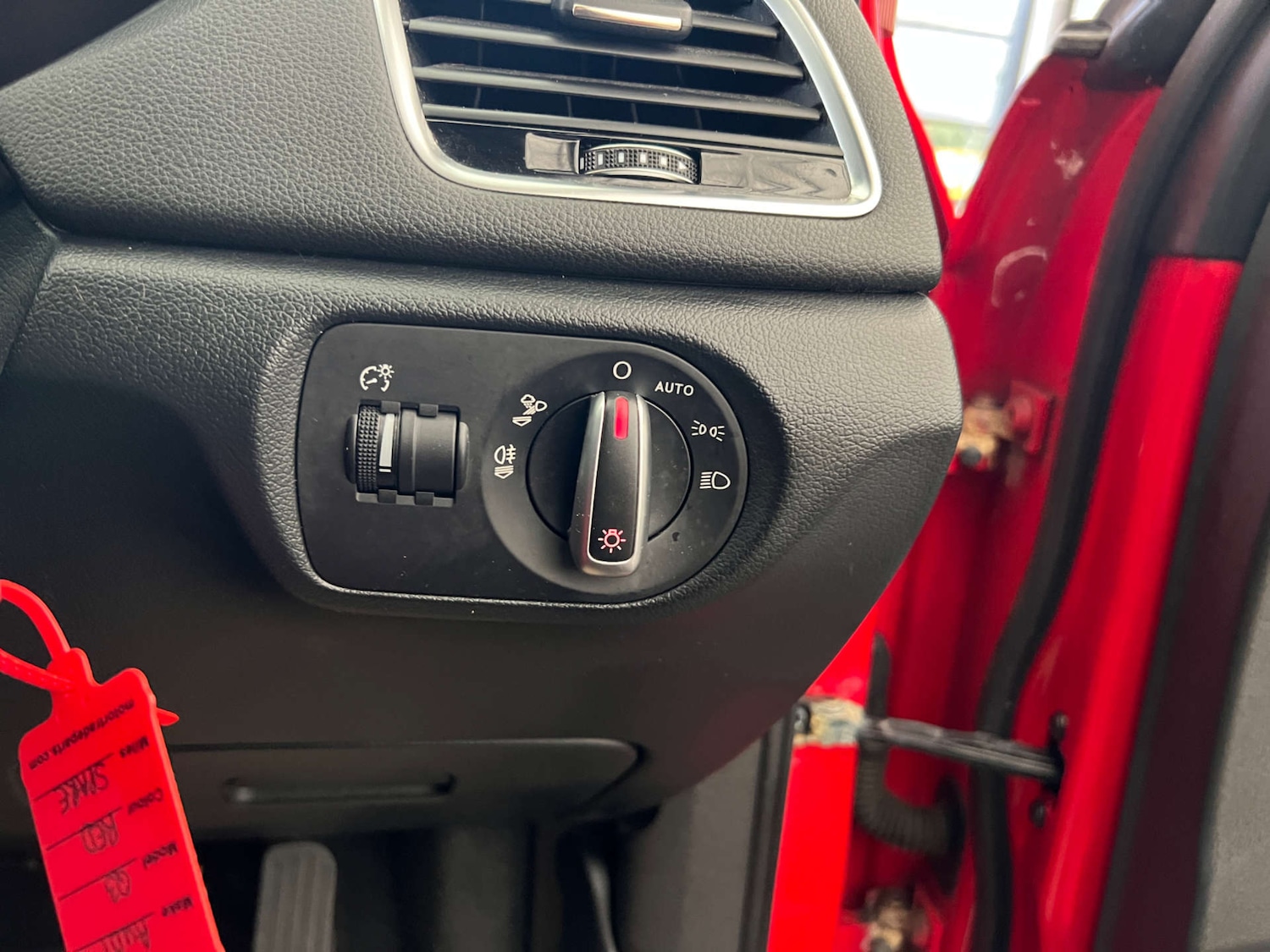 Used Audi Q3 2016 for sale - 76601879: Photo 19