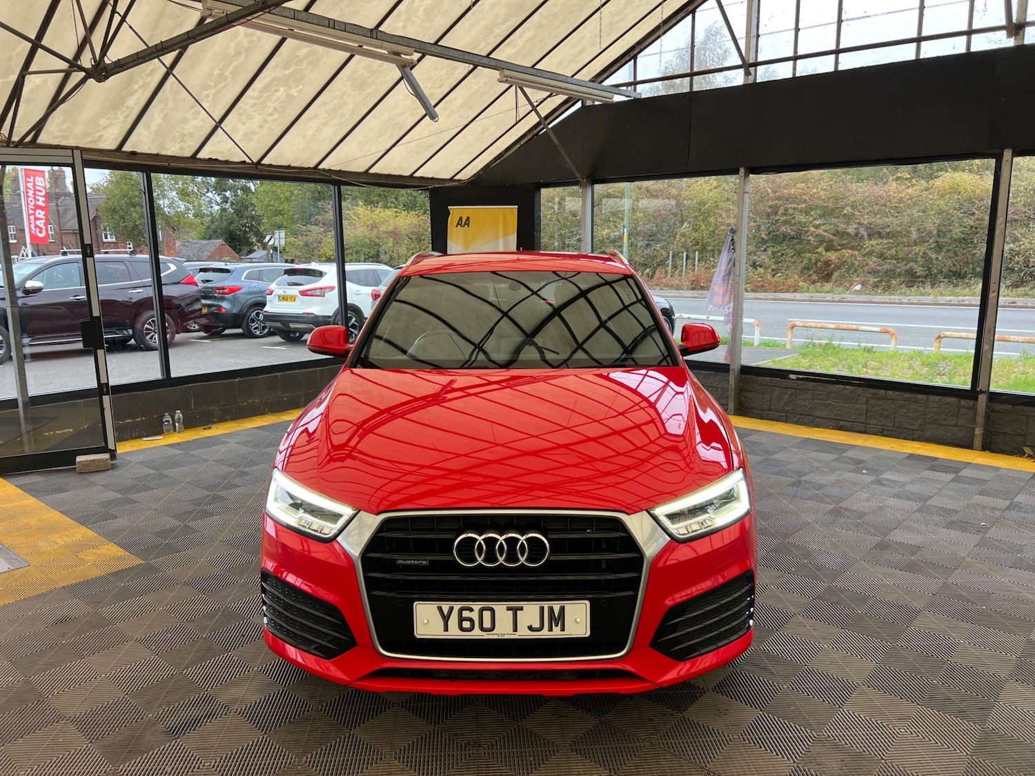 Used Audi Q3 2016 for sale - 76601879: Photo 2