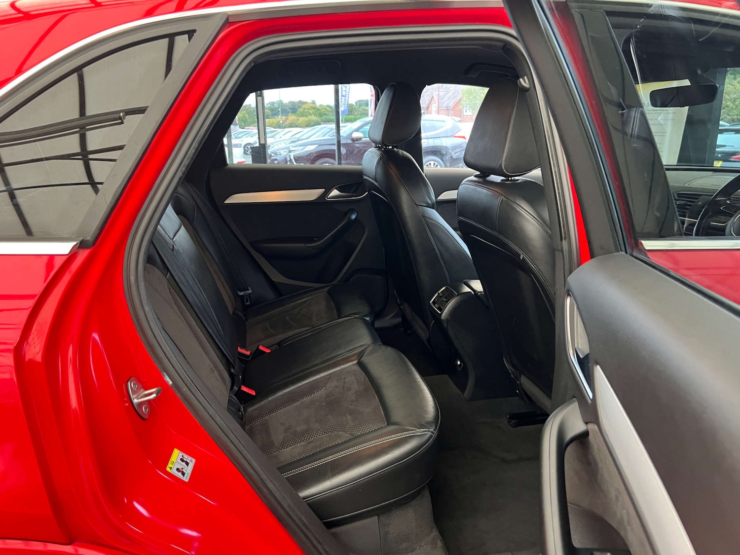 Used Audi Q3 2016 for sale - 76601879: Photo 31