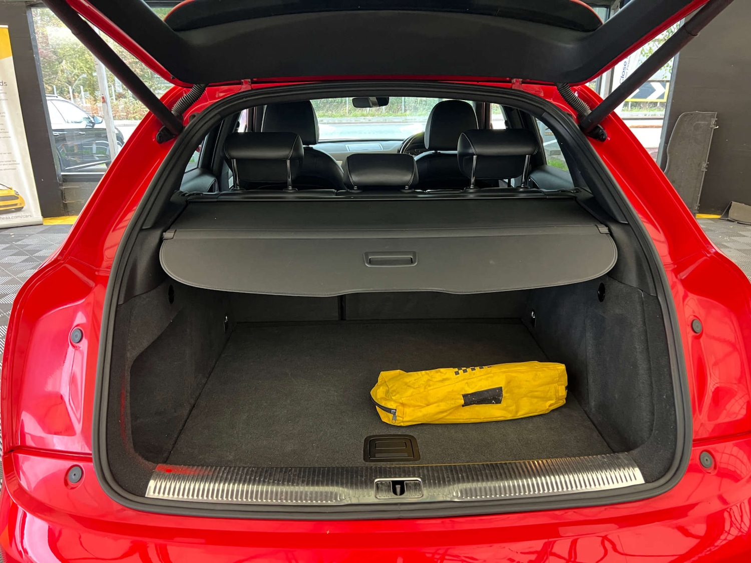 Used Audi Q3 2016 for sale - 76601879: Photo 34