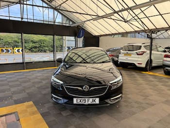 Used Vauxhall Insignia 2019 for sale - 79644699: Photo