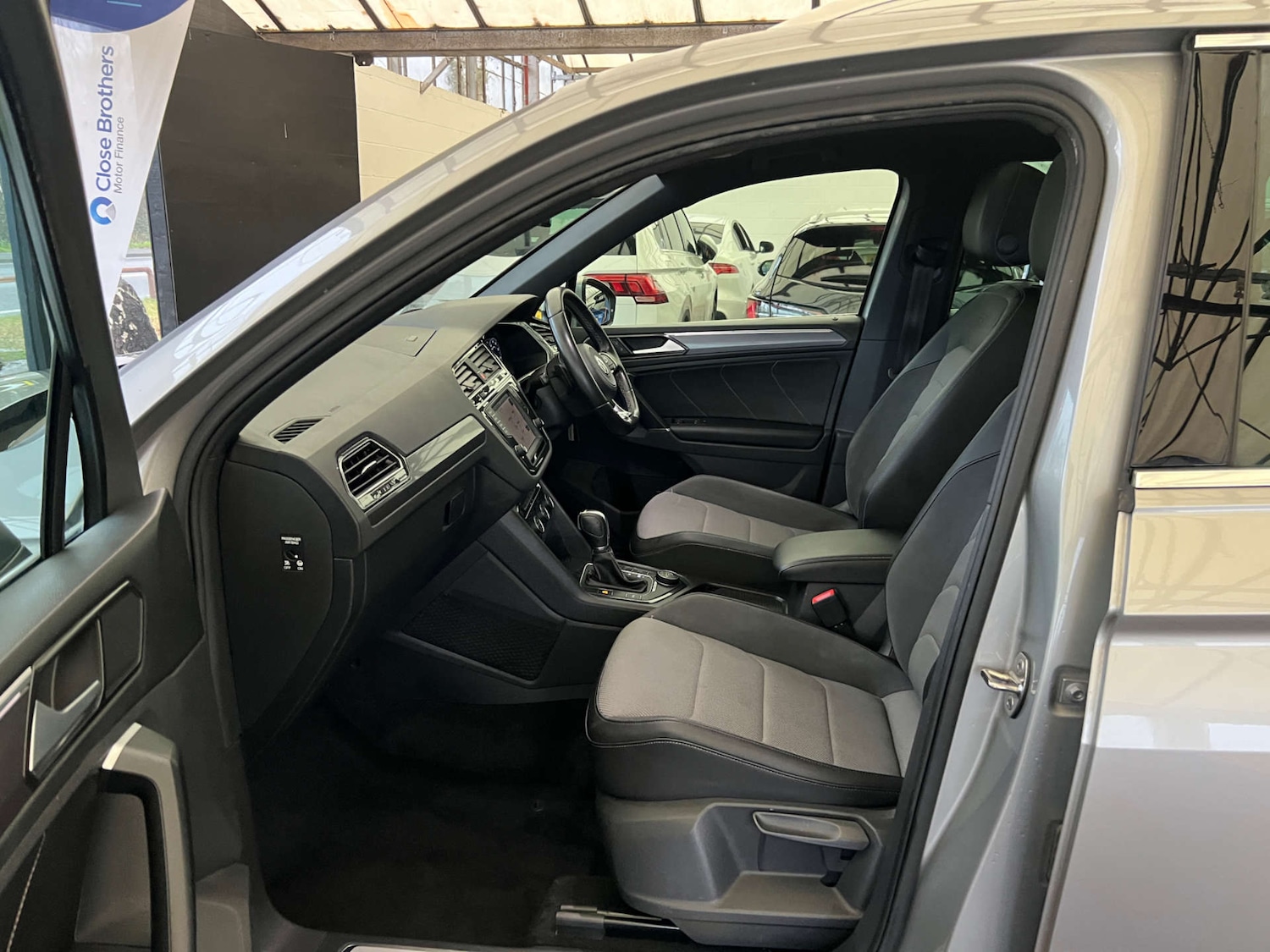 Used Volkswagen Tiguan 2016 for sale - 77313718: Photo 22