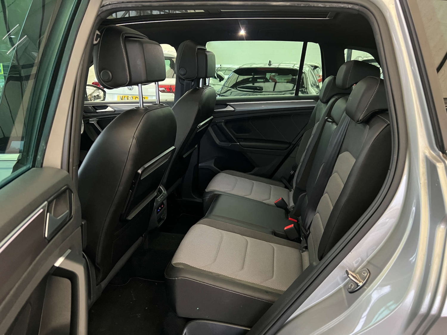 Used Volkswagen Tiguan 2016 for sale - 77313718: Photo 28