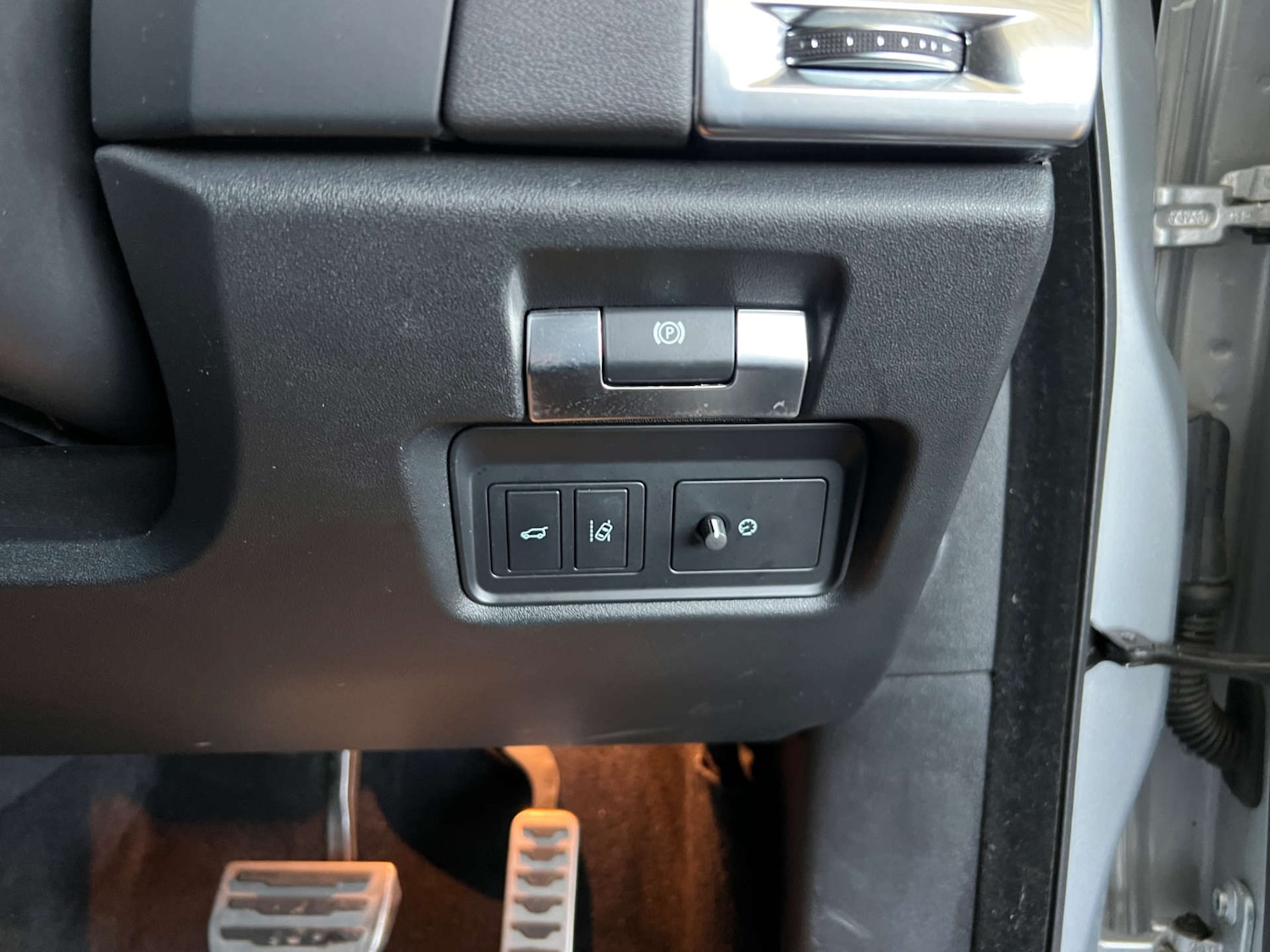 Used Jaguar E-Pace 2019 for sale - 76687501: Photo 15