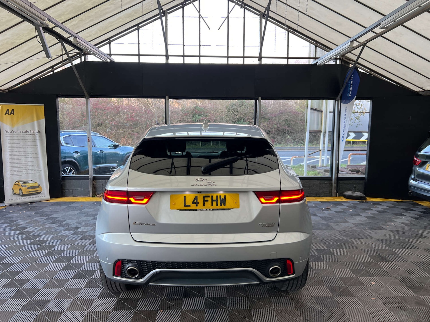 Used Jaguar E-Pace 2019 for sale - 76687501: Photo 6