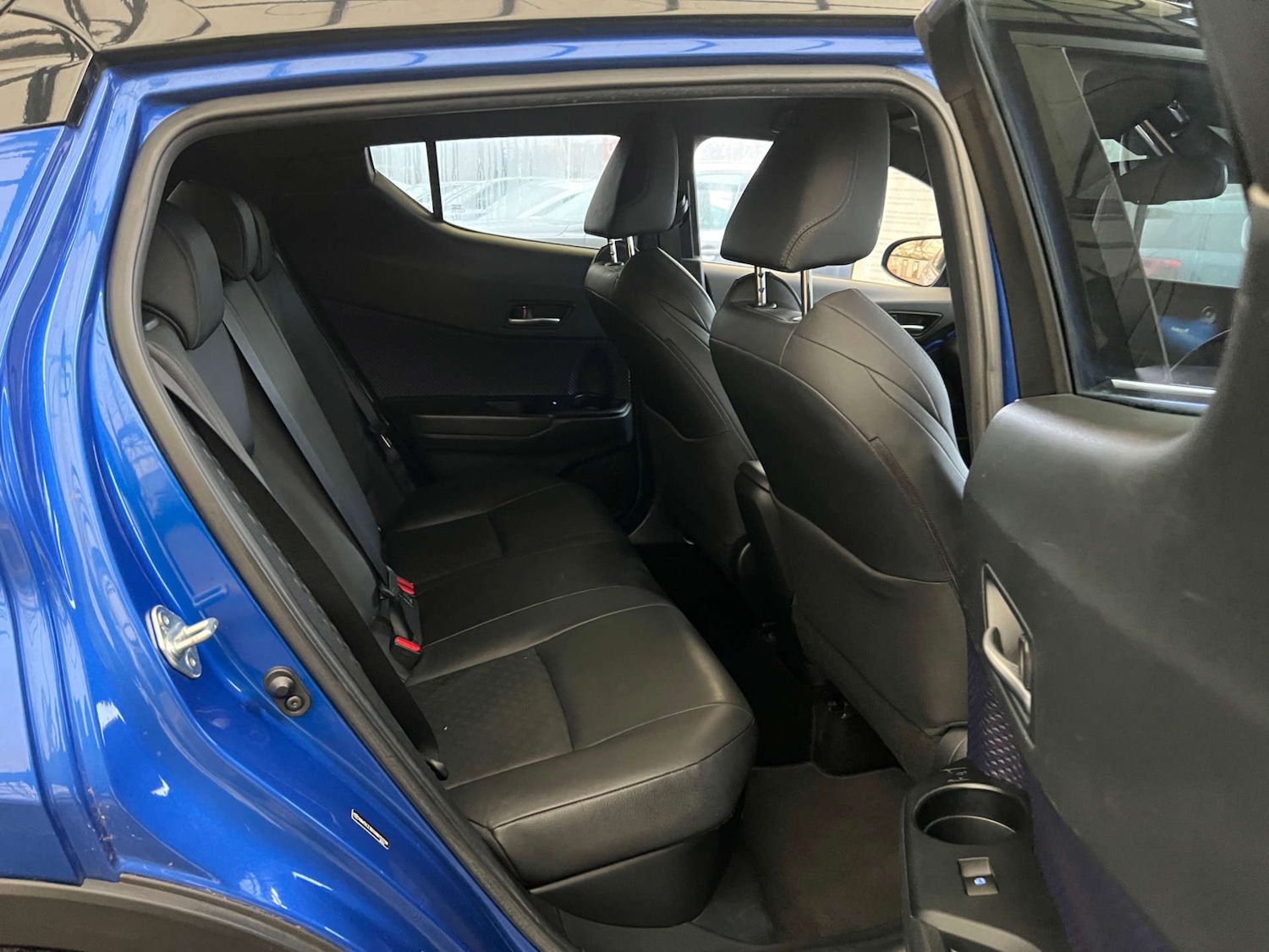 Used Toyota C-HR 2018 for sale - 77038532: Photo 25