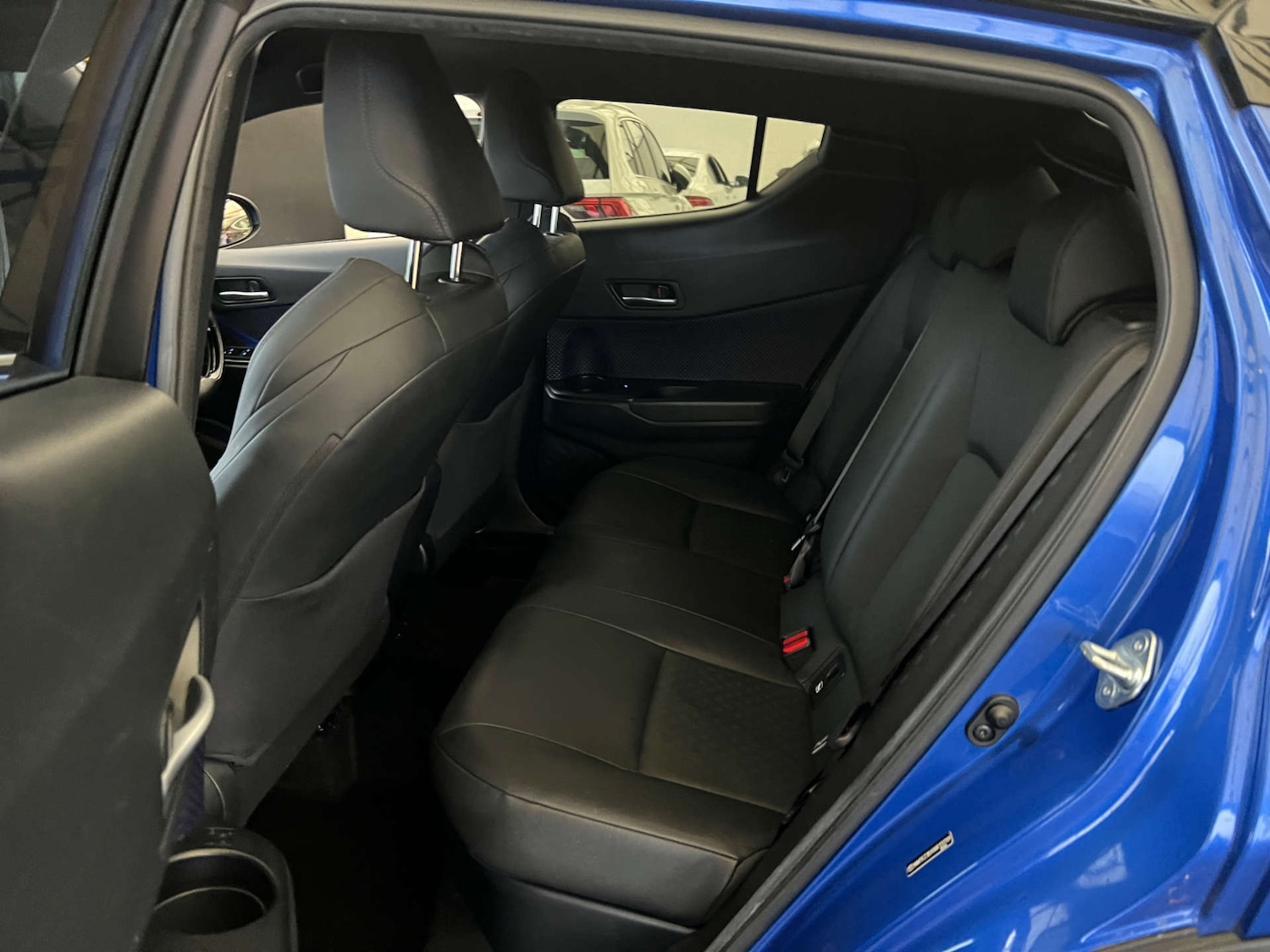 Used Toyota C-HR 2018 for sale - 77038532: Photo 27