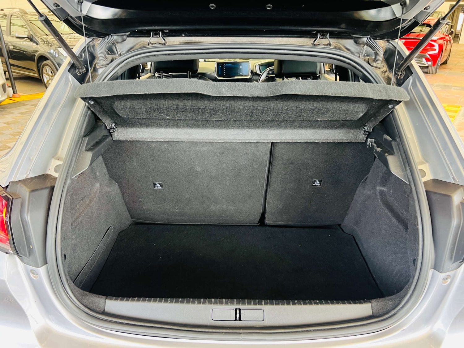 Used Peugeot 208 2020 for sale - 76919162: Photo 25