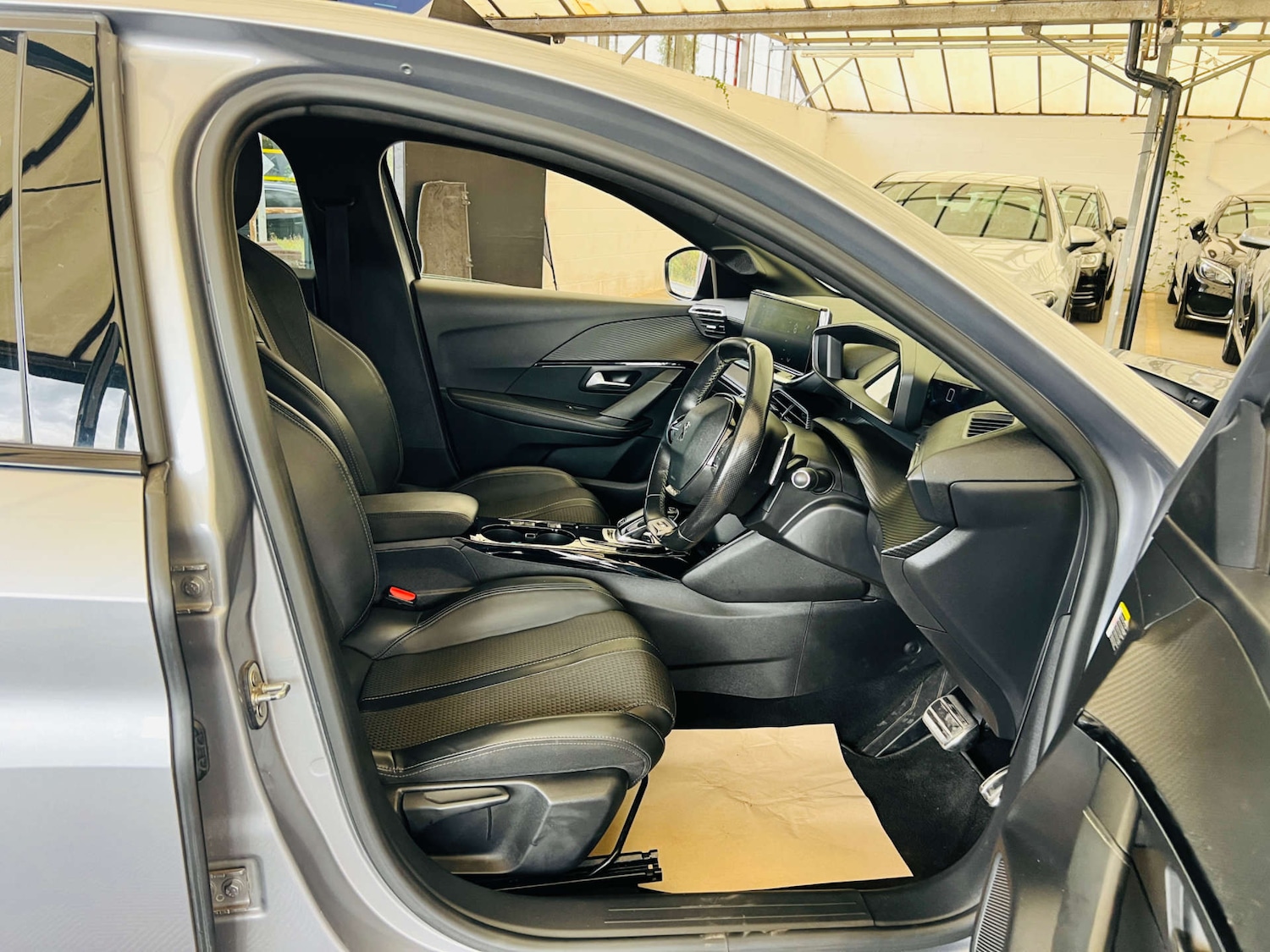 Used Peugeot 208 2020 for sale - 76919162: Photo 7