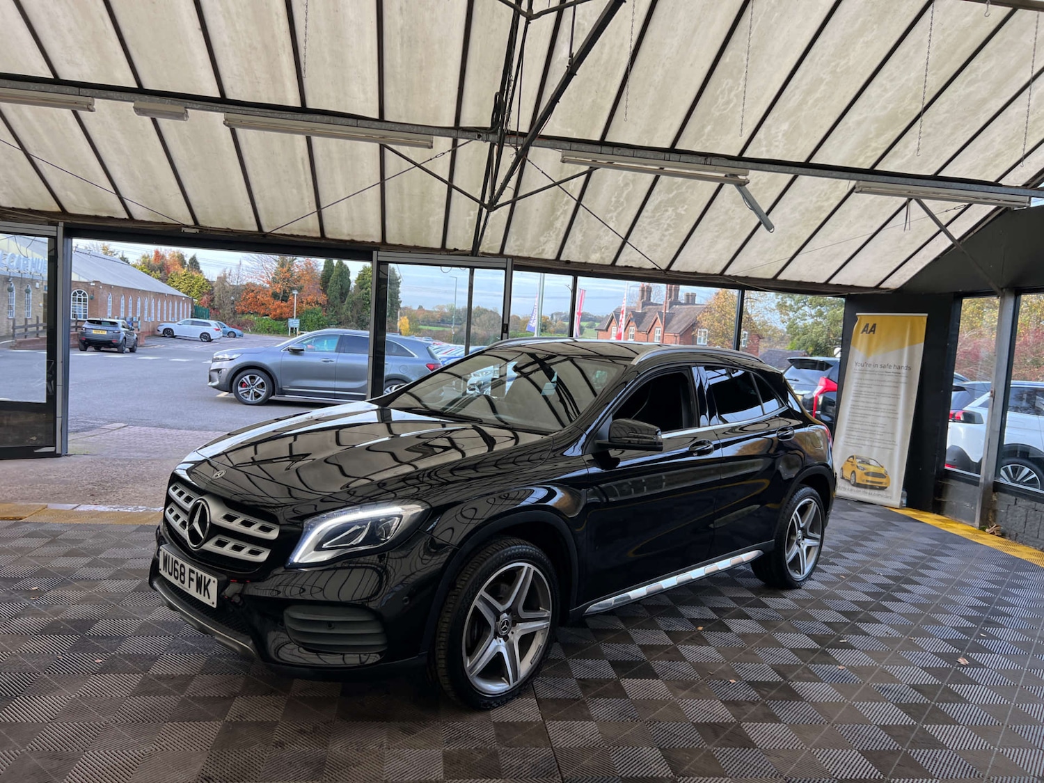 Used Mercedes-Benz GLA 2018 for sale - 76483198: Photo 4