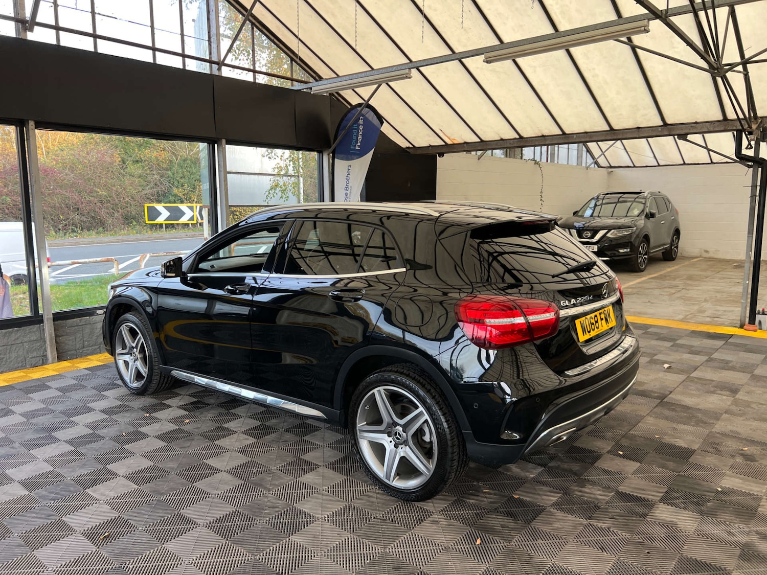 Used Mercedes-Benz GLA 2018 for sale - 76483198: Photo 5