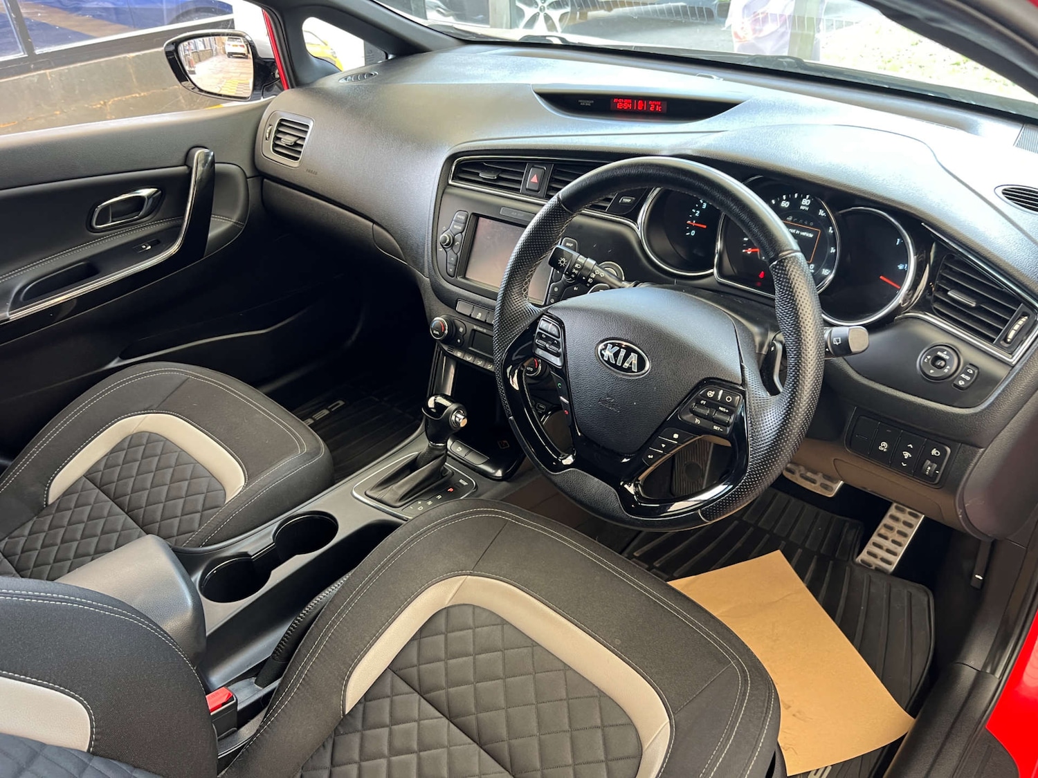 Used Kia Ceed 2017 for sale - 76919157: Photo 13