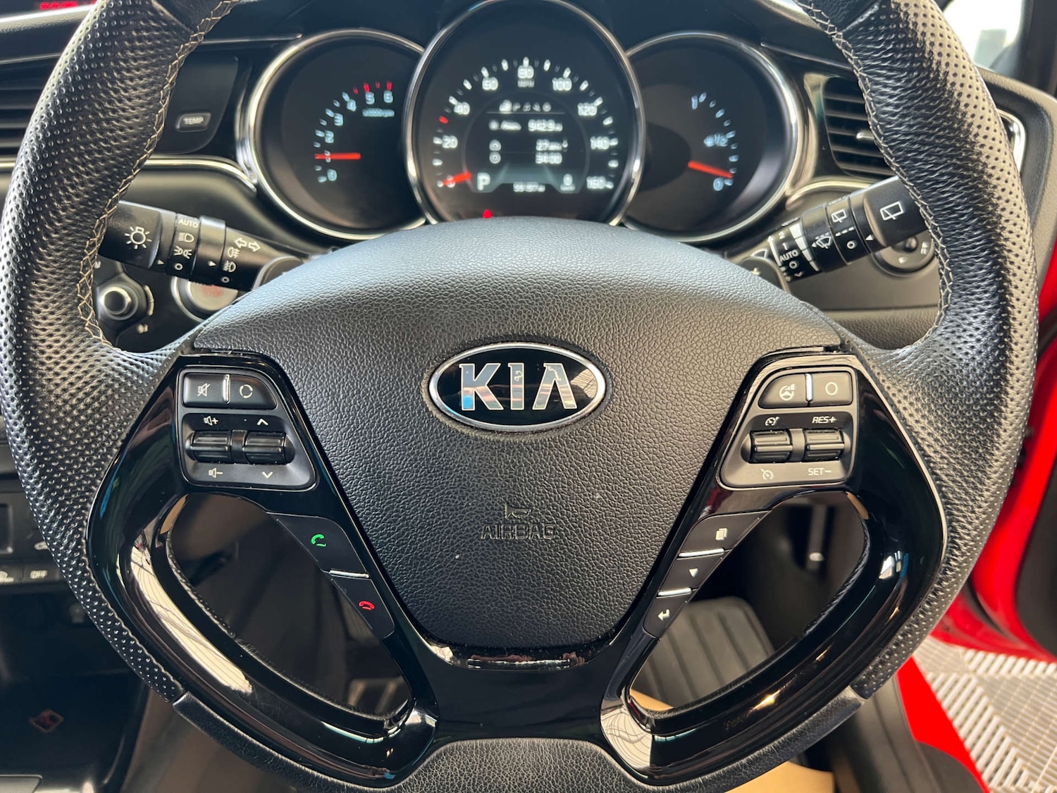 Used Kia Ceed 2017 for sale - 76919157: Photo 20