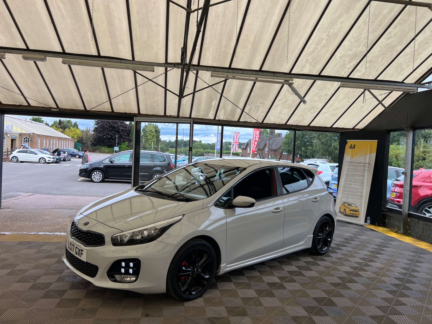 Used Kia Ceed 2017 for sale - 76919157: Photo 4