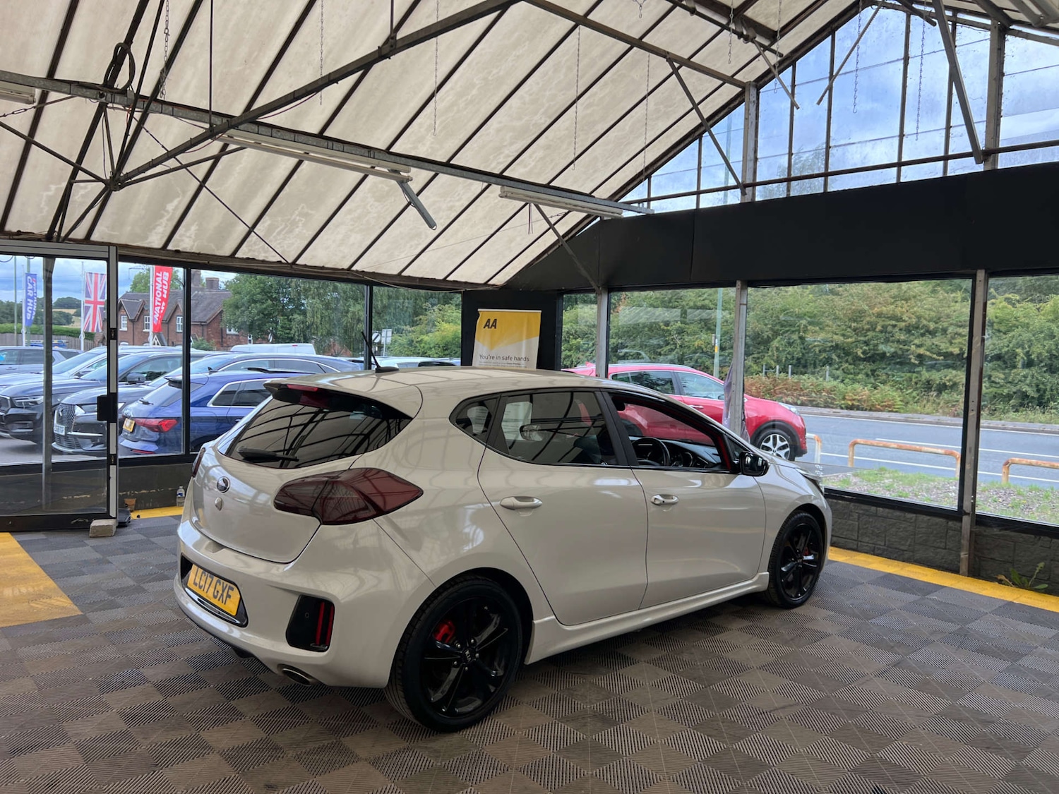 Used Kia Ceed 2017 for sale - 76919157: Photo 9