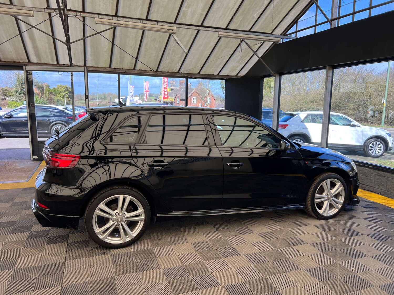 Used Audi A3 2019 for sale - 77844637: Photo 9