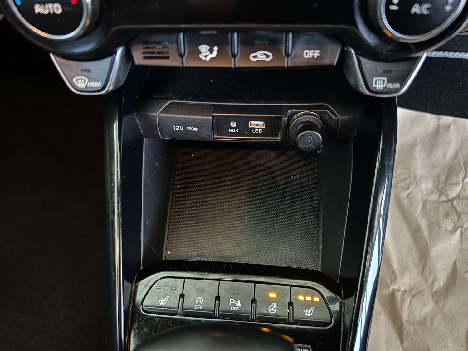 Used Kia Stonic 2019 for sale - 77073375: Photo 16