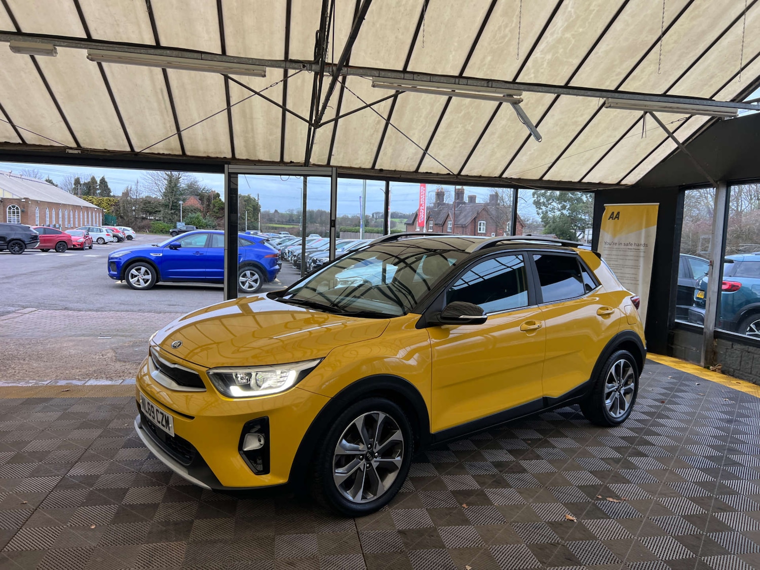 Used Kia Stonic 2019 for sale - 77073375: Photo 4
