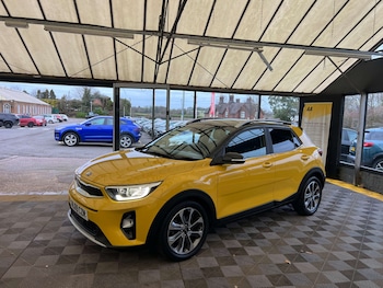 Used Kia Stonic 2019 for sale - 77073375: Photo