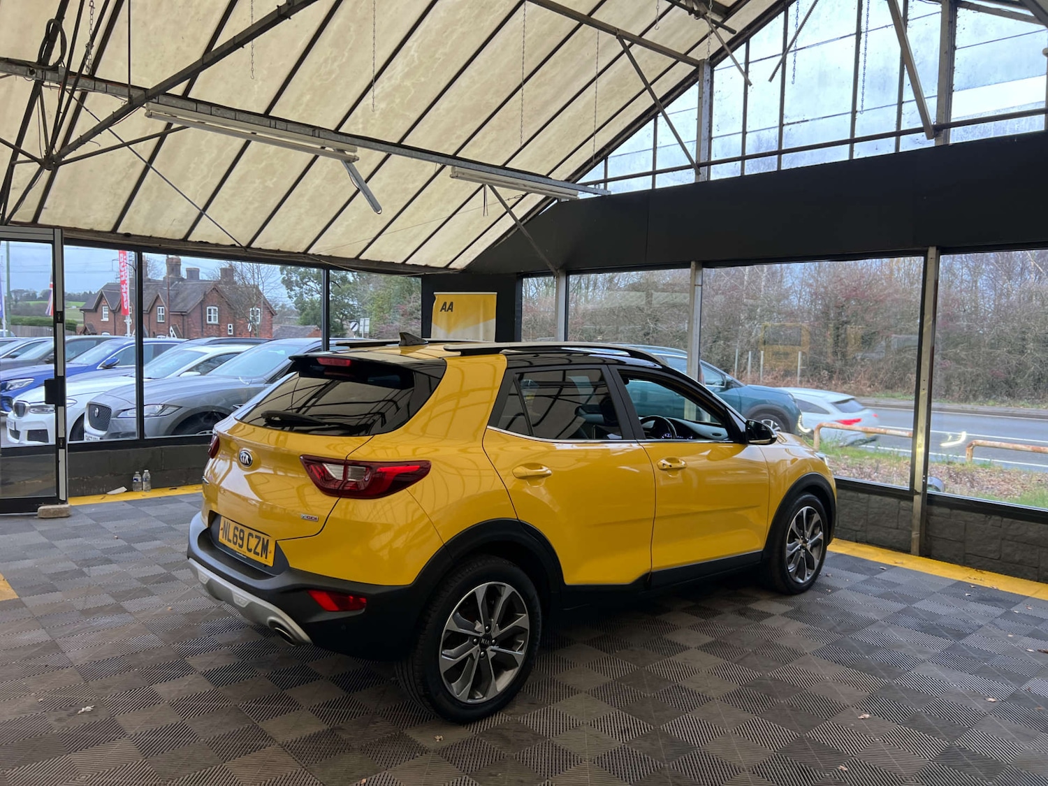 Used Kia Stonic 2019 for sale - 77073375: Photo 8