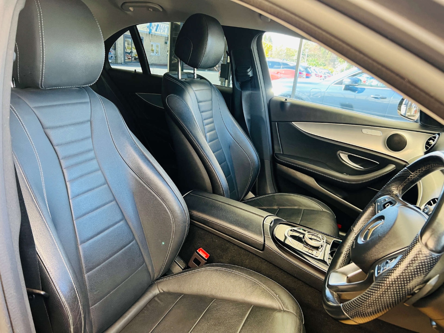 Used Mercedes-Benz E Class 2017 for sale - 76601363: Photo 10