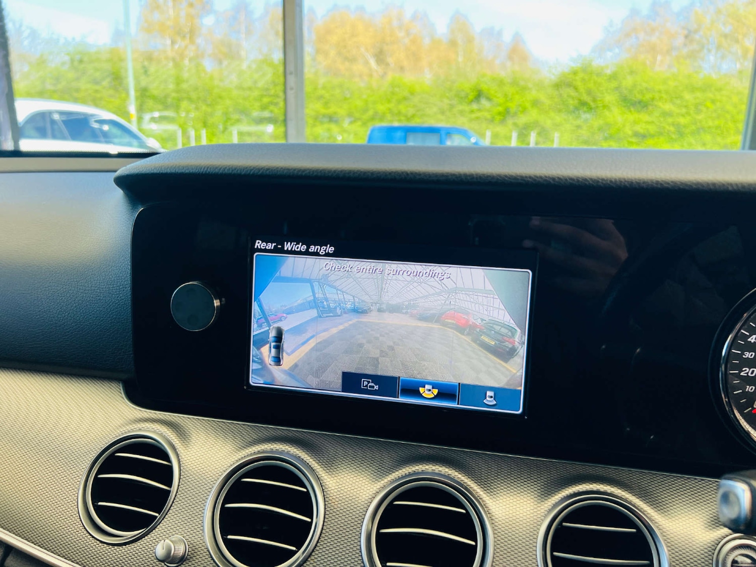 Used Mercedes-Benz E Class 2017 for sale - 76601363: Photo 27