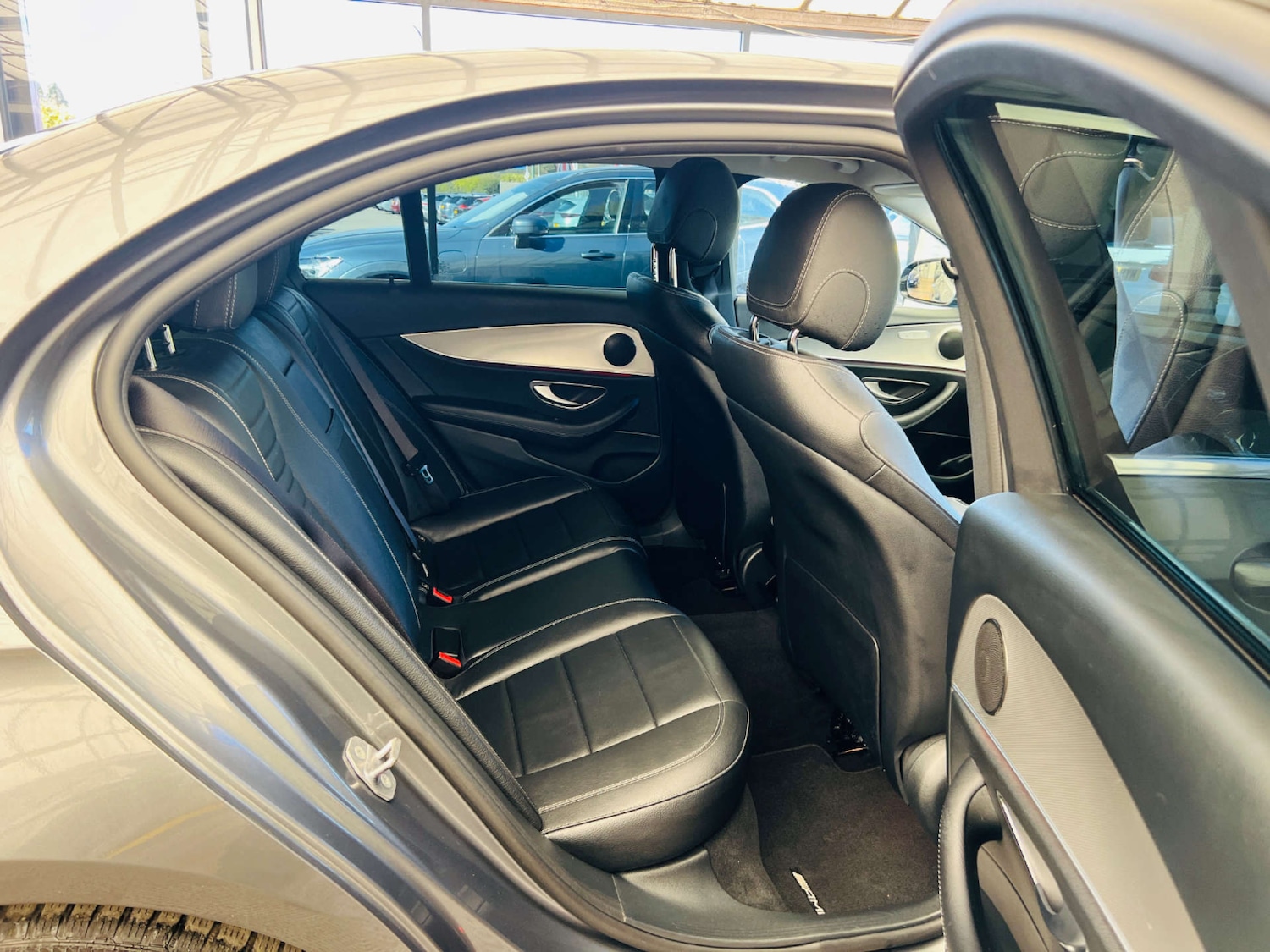 Used Mercedes-Benz E Class 2017 for sale - 76601363: Photo 36