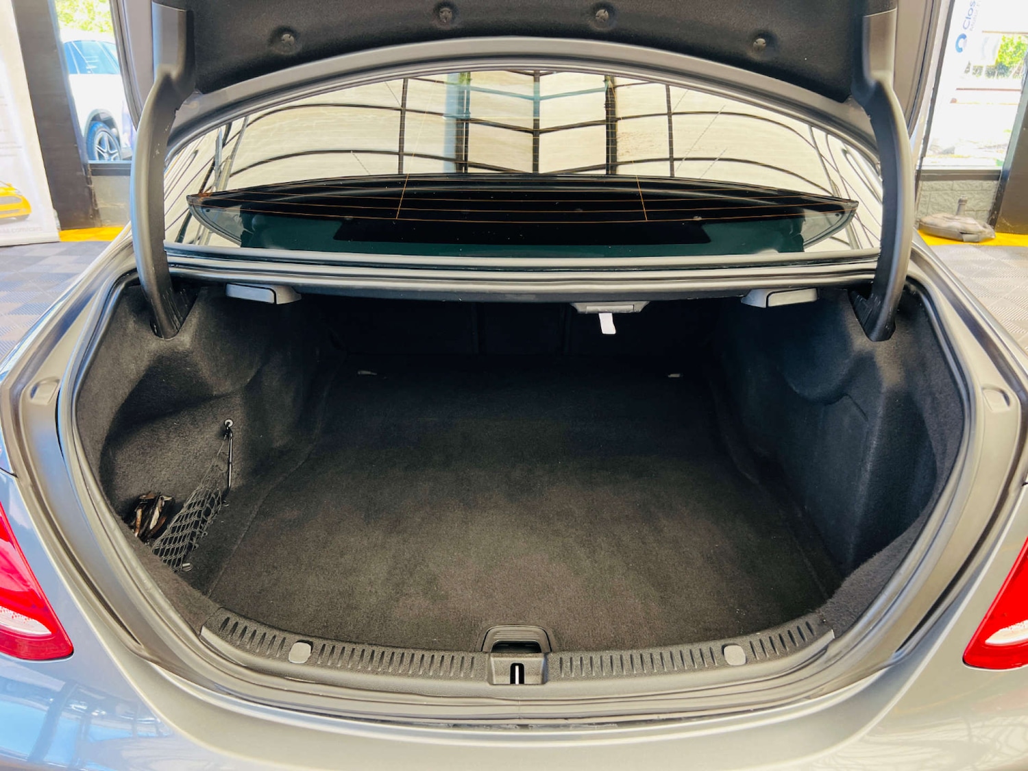 Used Mercedes-Benz E Class 2017 for sale - 76601363: Photo 38