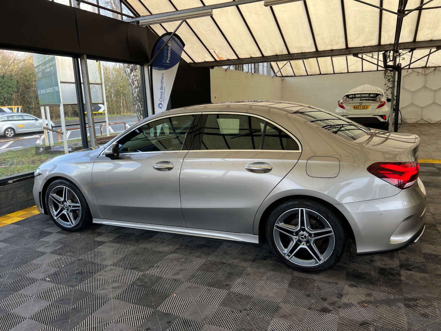 Used Mercedes-Benz A-Class 2019 for sale - 77393351: Photo 7